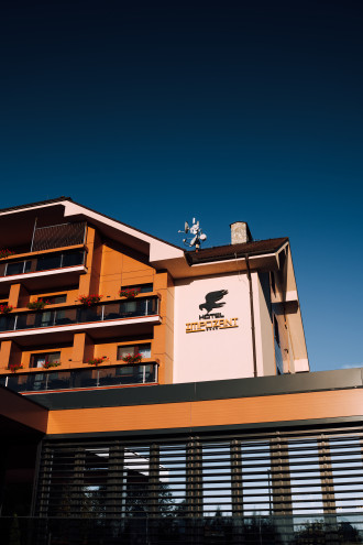 Electric Experience Tour by BMW. Valčianska dolina.