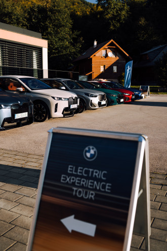Electric Experience Tour by BMW. Valčianska dolina.