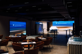 Electric Experience Tour by BMW. Valčianska dolina.