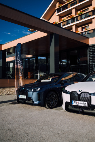 Electric Experience Tour by BMW. Valčianska dolina.