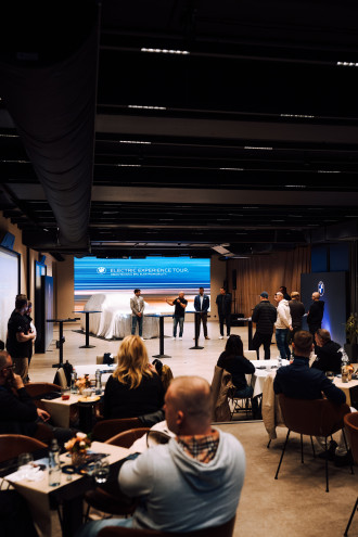 Electric Experience Tour by BMW. Valčianska dolina.