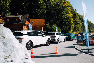 Electric Experience Tour by BMW. Valčianska dolina.