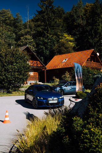 Electric Experience Tour by BMW. Valčianska dolina.