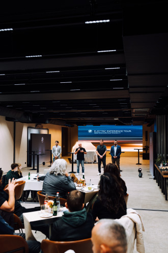 Electric Experience Tour by BMW. Valčianska dolina.